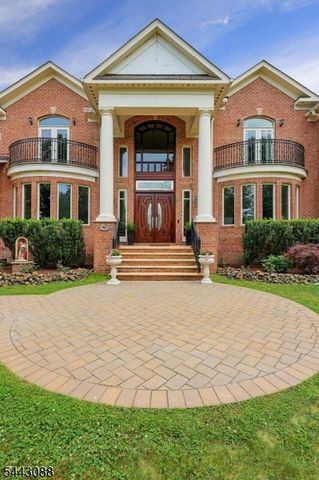 41 Mareu Dr, Watchung Boro, NJ 07069
