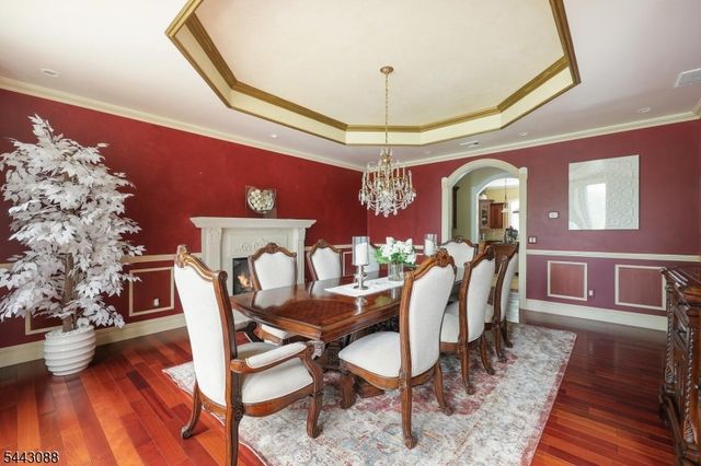 41 Mareu Dr, Watchung Boro, NJ 07069