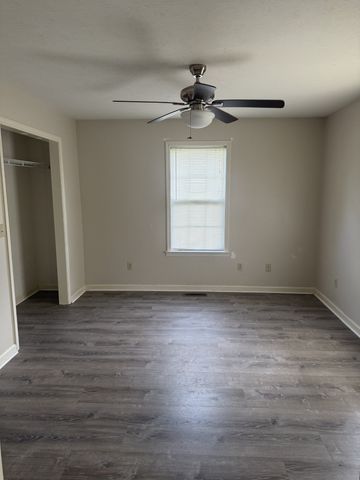 225 Rebel Hill St, Mcminnville, TN 37110