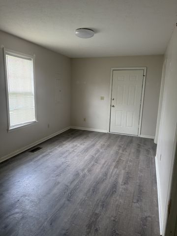 225 Rebel Hill St, Mcminnville, TN 37110
