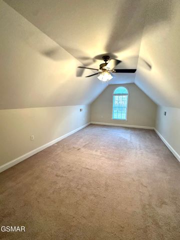 144 Burning Oaks Dr Drive, Sevierville, TN 37876