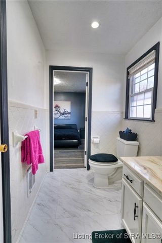 928 N Taggart Avenue, Jeffersonville, IN 47129