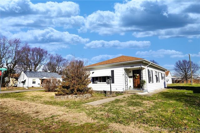 928 N Taggart Avenue, Jeffersonville, IN 47129