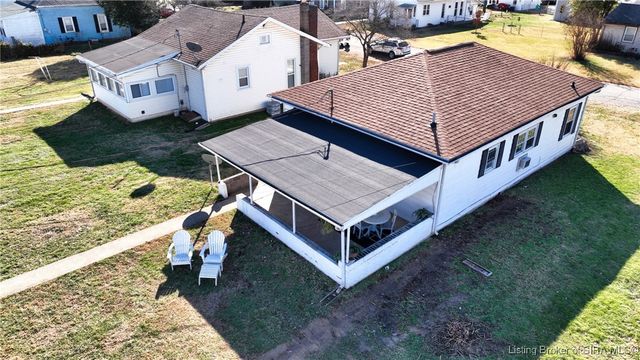 928 N Taggart Avenue, Jeffersonville, IN 47129