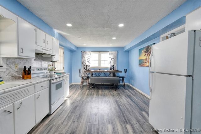 928 N Taggart Avenue, Jeffersonville, IN 47129