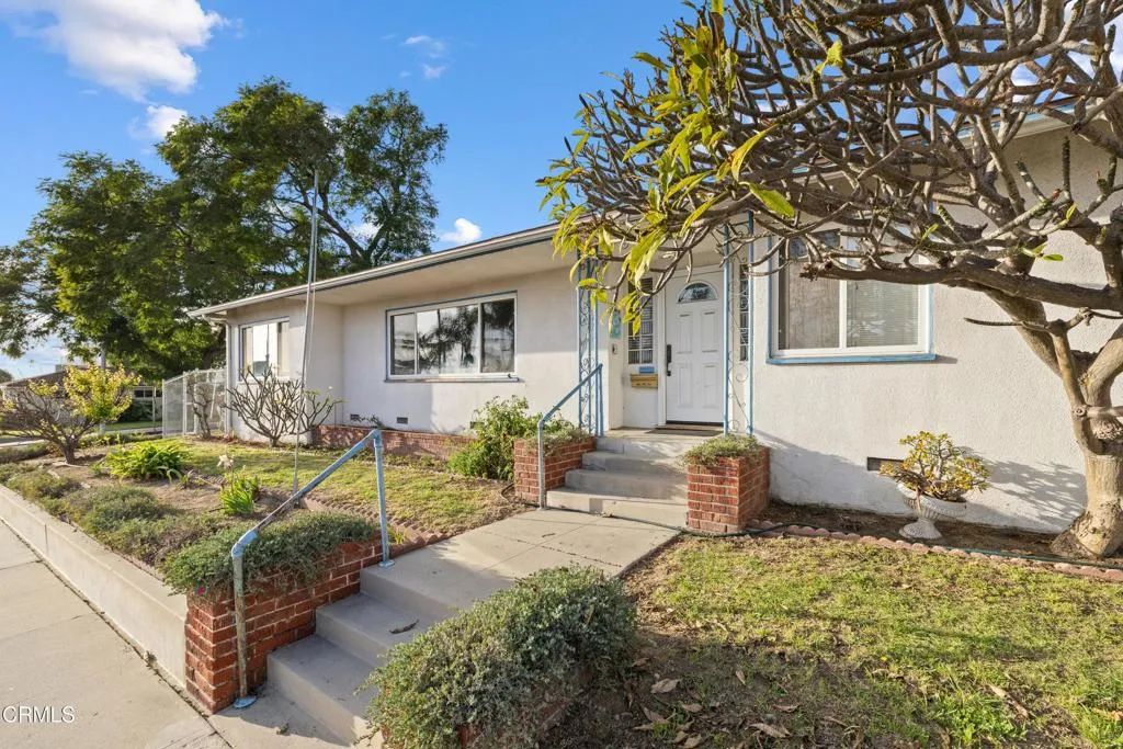 3405 Loma Vista Road, Ventura, CA 93003