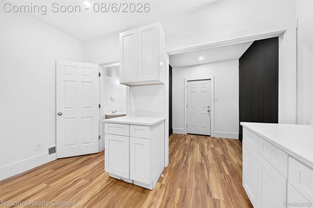 4096 Vicksburg Street, Detroit, MI 48204