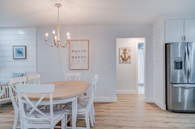 18 Aqua Ra Drive, Jensen Beach, FL 34957