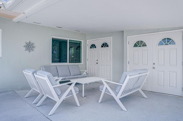 18 Aqua Ra Drive, Jensen Beach, FL 34957