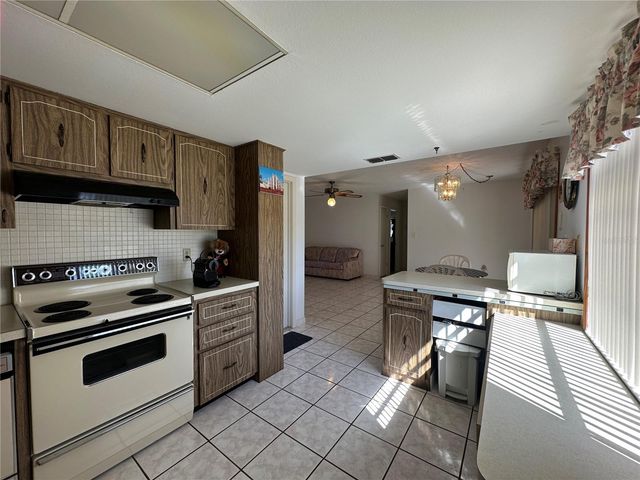 9308 WOLCOTT LANE, Port Richey, FL 34668