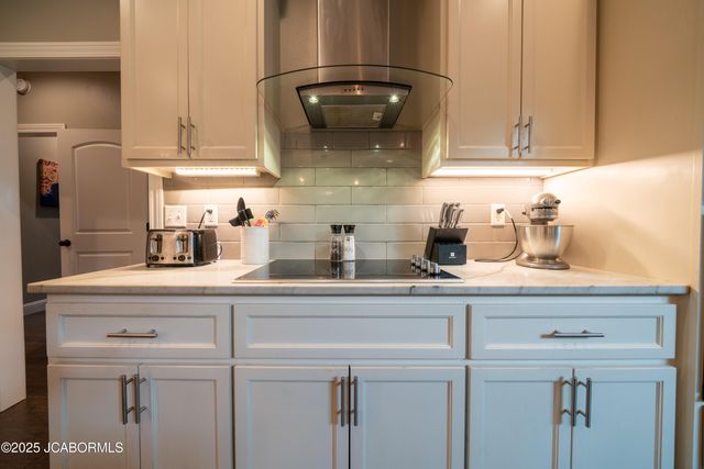 11065 RIDGE FORK DRIVE, Holts Summit, MO 65043