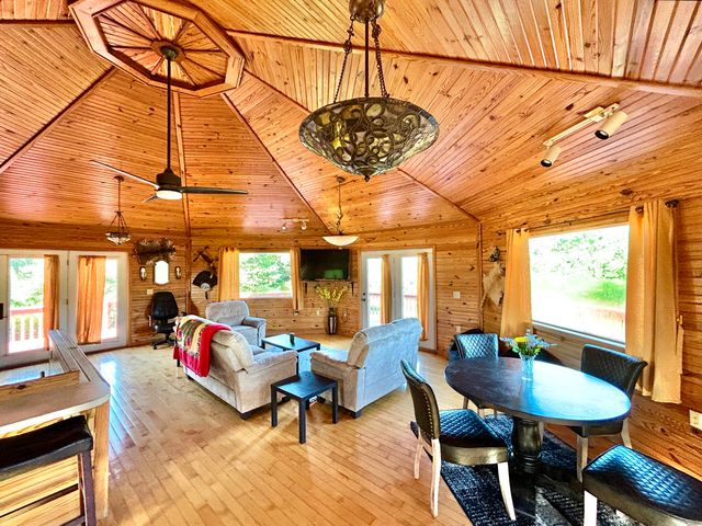 7485 State Hwy 1675, Somerset, KY 42501