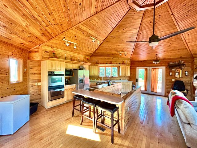 7485 State Hwy 1675, Somerset, KY 42501