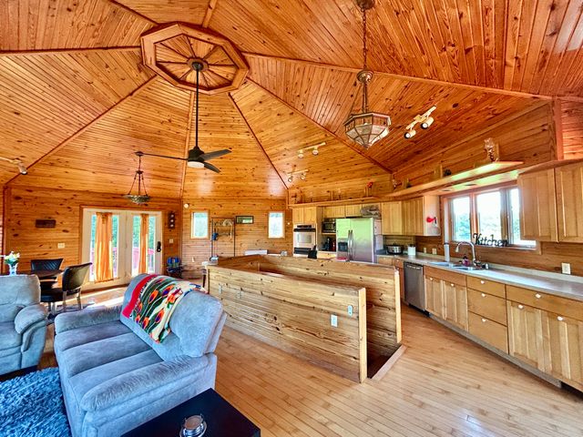 7485 State Hwy 1675, Somerset, KY 42501