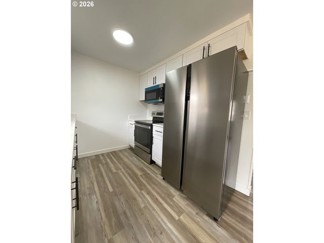 240 Se 26TH Ave, Hillsboro, OR 97123