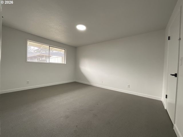 240 Se 26TH Ave, Hillsboro, OR 97123