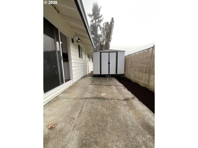 240 Se 26TH Ave, Hillsboro, OR 97123