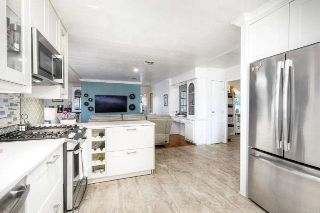 1930 W San Marcos 10, San Marcos, CA 92078