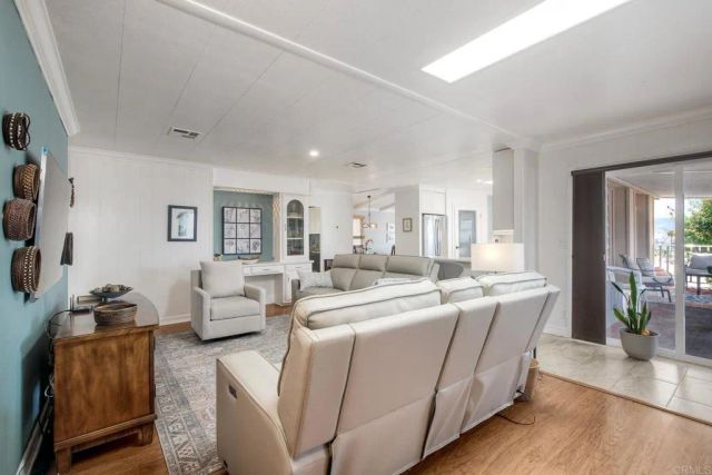 1930 W San Marcos 10, San Marcos, CA 92078