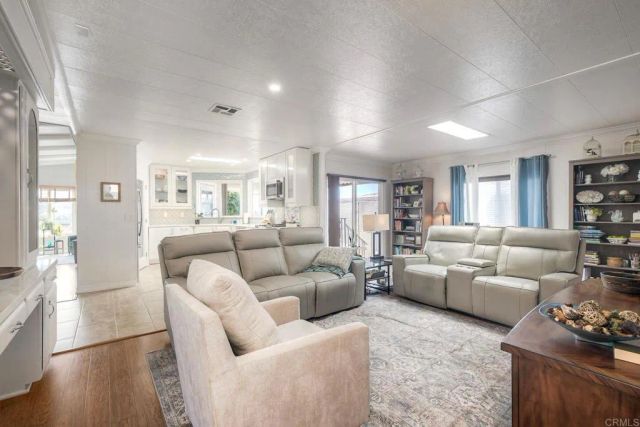 1930 W San Marcos 10, San Marcos, CA 92078