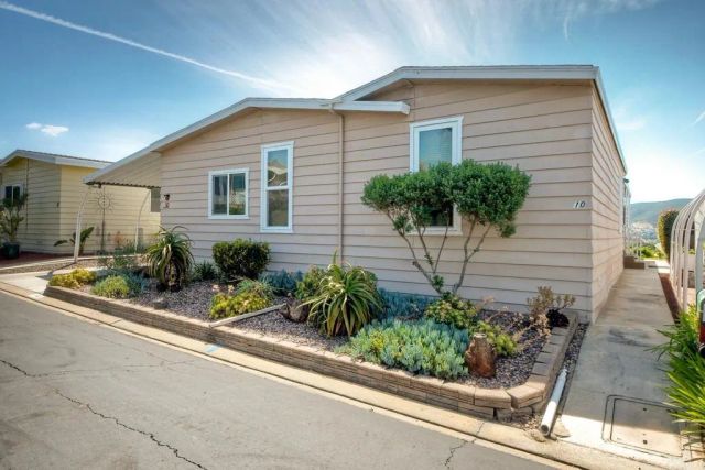 1930 W San Marcos 10, San Marcos, CA 92078