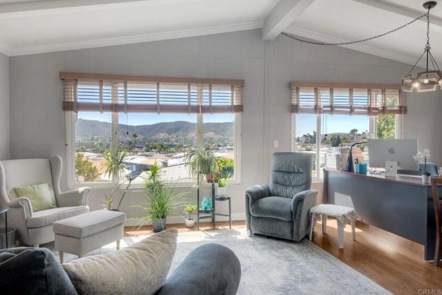 1930 W San Marcos 10, San Marcos, CA 92078