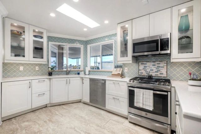1930 W San Marcos 10, San Marcos, CA 92078