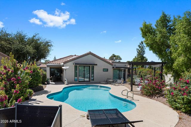 8480 E COOLIDGE Street E, Scottsdale, AZ 85251