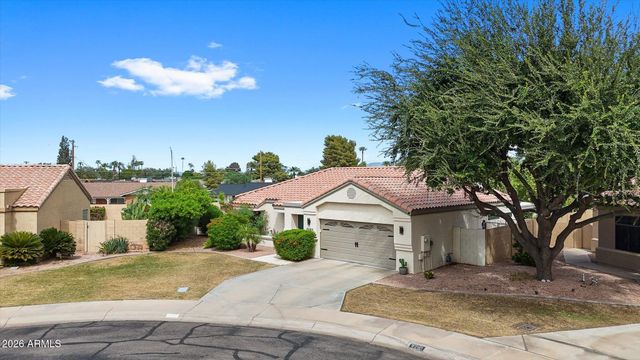 8480 E COOLIDGE Street E, Scottsdale, AZ 85251