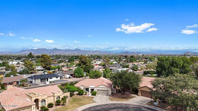 8480 E COOLIDGE Street E, Scottsdale, AZ 85251