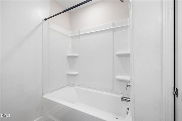 40 Echo Canyon Drive, Clayton, NC 27527