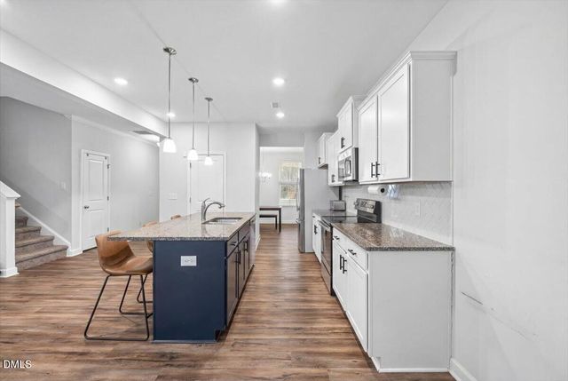 40 Echo Canyon Drive, Clayton, NC 27527