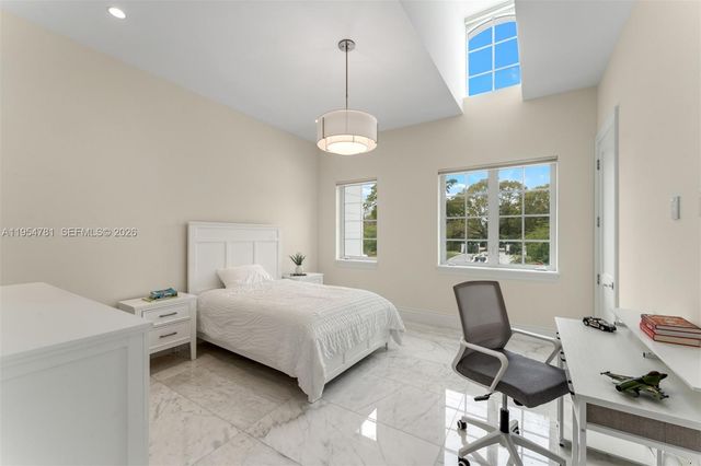 13291 Old Cutler Rd, Pinecrest, FL 33156