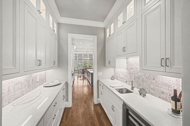 1204 Echo Ln, Franklin, TN 37069