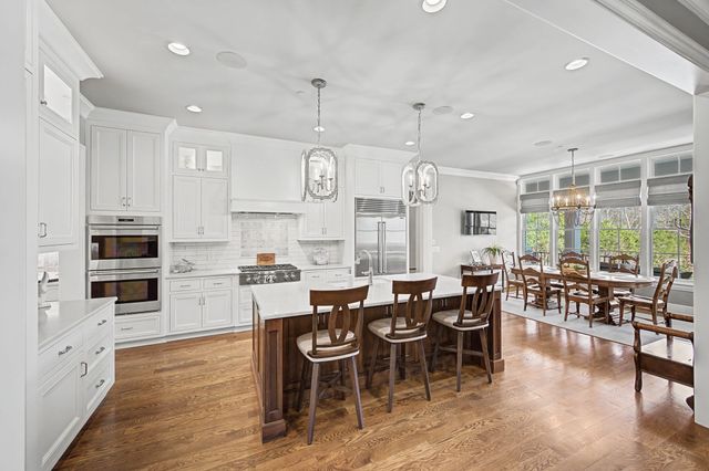 1204 Echo Ln, Franklin, TN 37069