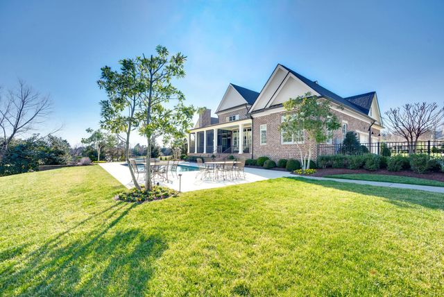 1204 Echo Ln, Franklin, TN 37069