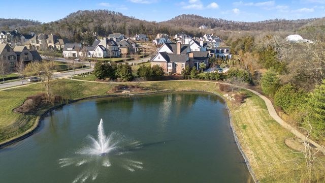 1204 Echo Ln, Franklin, TN 37069
