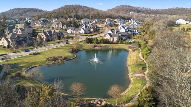 1204 Echo Ln, Franklin, TN 37069