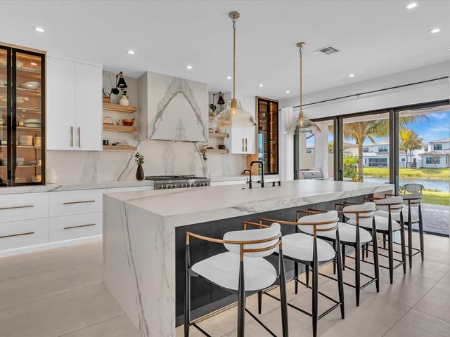 17065 Rainbow Fls Trail, Boca Raton, FL 33496