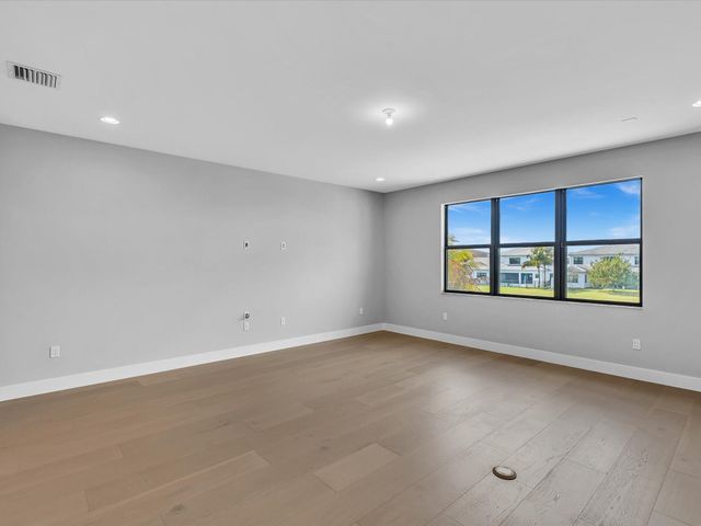 17065 Rainbow Fls Trail, Boca Raton, FL 33496