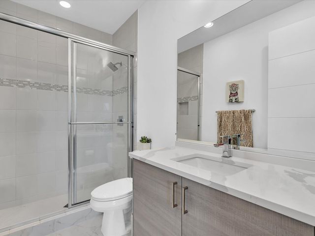 17065 Rainbow Fls Trail, Boca Raton, FL 33496