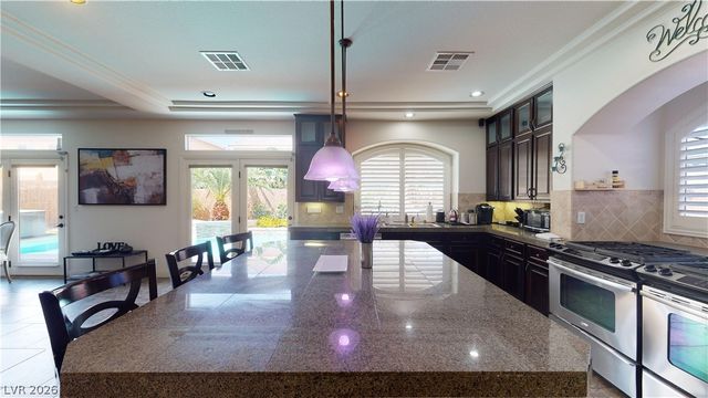 6414 Screaming Eagle Avenue, Las Vegas, NV 89139