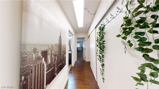 6414 Screaming Eagle Avenue, Las Vegas, NV 89139