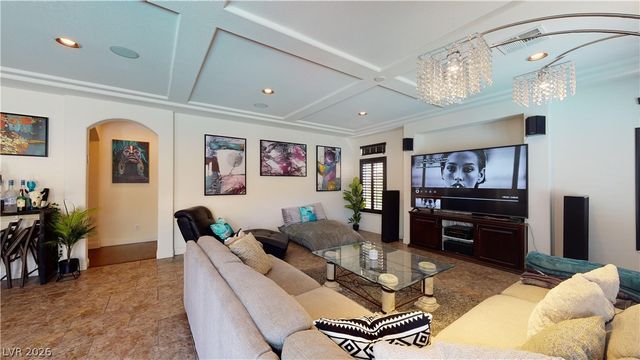 6414 Screaming Eagle Avenue, Las Vegas, NV 89139