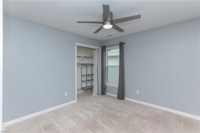 718 14th St Apt B, Virginia Beach, VA 23451