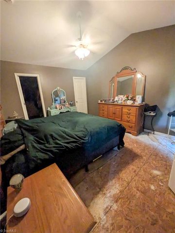 115 Florida Drive, Thomasville, NC 27360