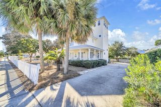 4453 Clipper Cove, Destin, FL 32541
