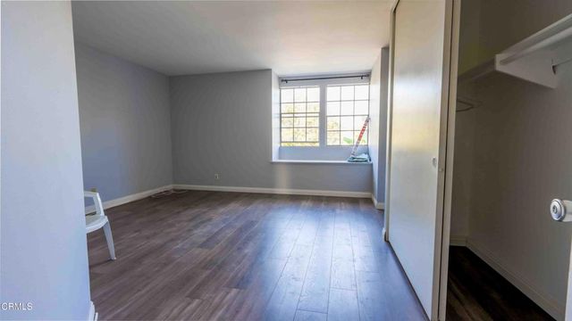 1977 El Cajon Circle, Oxnard, CA 93035