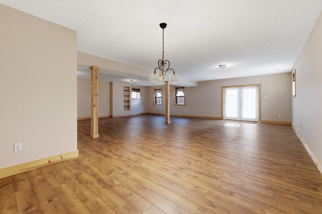 86 MAPLE AVE, Mt Jackson, VA 22842