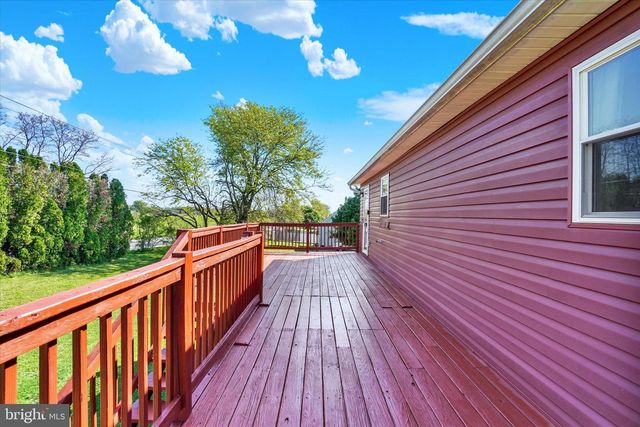 3349 NIGHT IN GALE DR, Dover, PA 17315